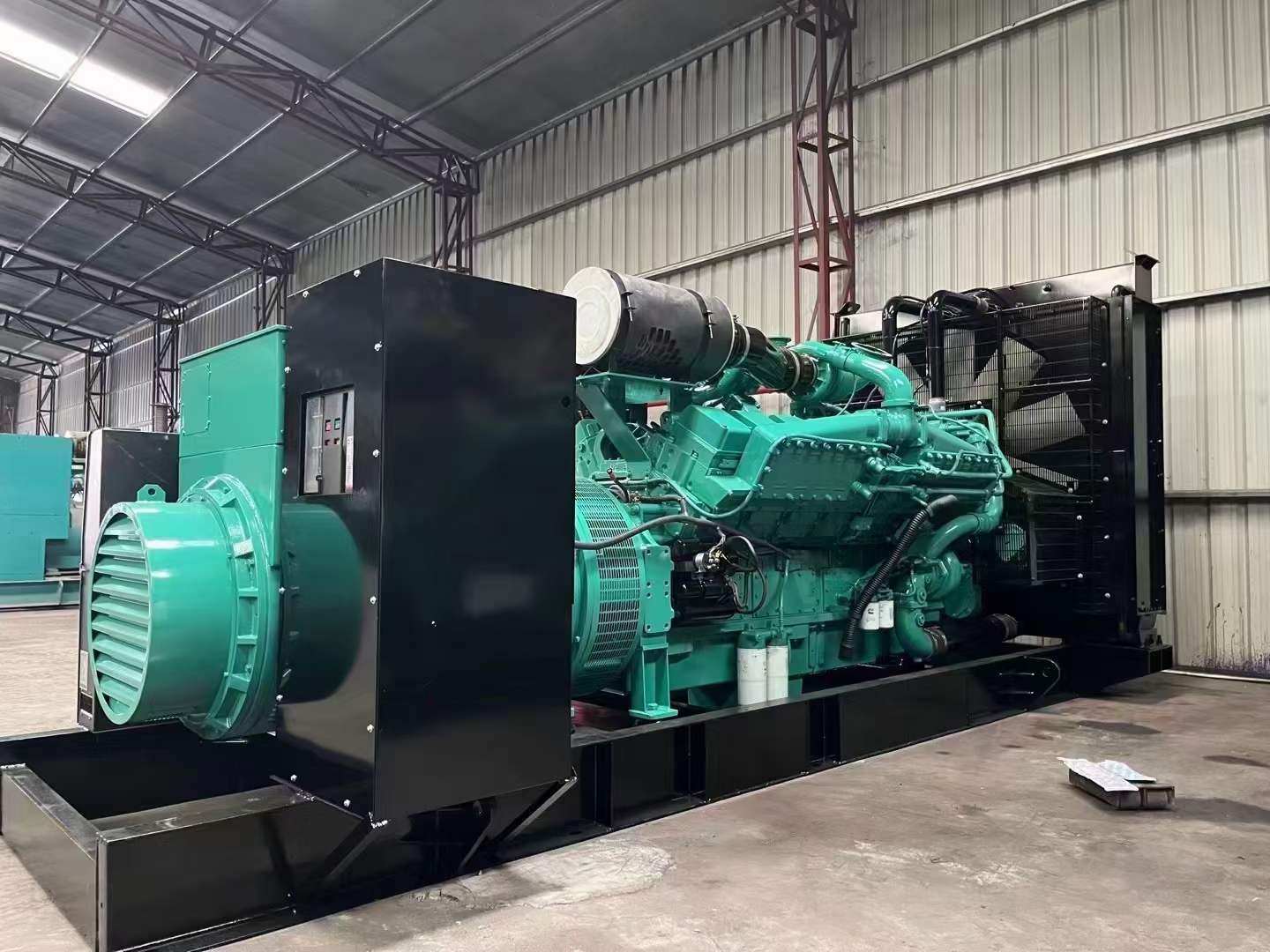 津南如何降低 800kW 柴油发电机输出电流的波动？